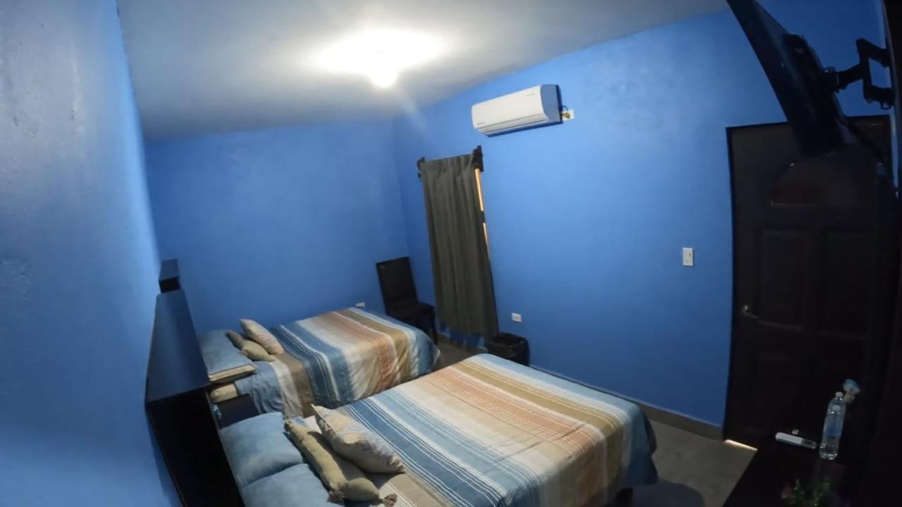 Hotel Prado'S Puerto San Carlos Eksteriør billede