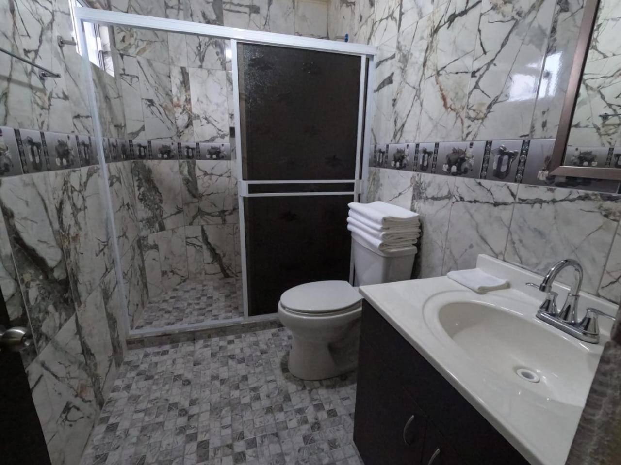 Hotel Prado'S Puerto San Carlos Eksteriør billede